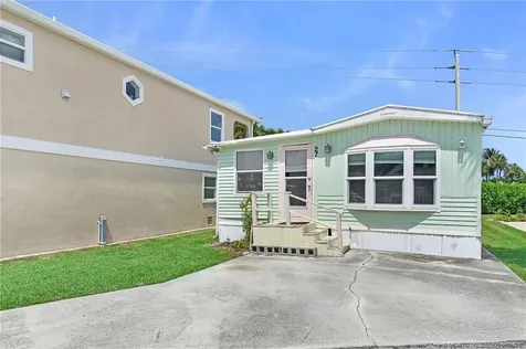 10725 S Ocean Drive Jensen Beach FL 34957