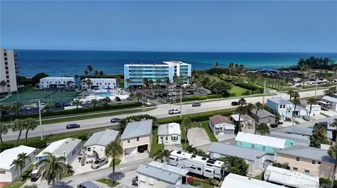 10725 S Ocean Drive Jensen Beach FL 34957