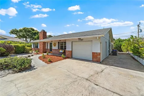 1780 NE 24th Terrace Jensen Beach FL 34957