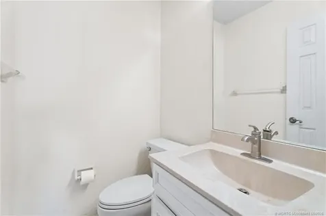 507 NE Silver Oak Terrace Jensen Beach FL 34957
