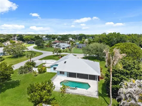 507 NE Silver Oak Terrace Jensen Beach FL 34957