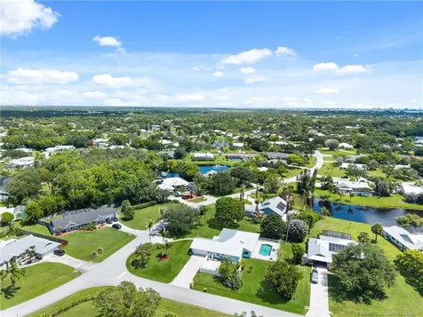 507 NE Silver Oak Terrace Jensen Beach FL 34957