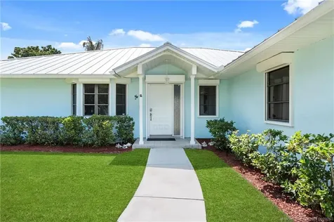507 NE Silver Oak Terrace Jensen Beach FL 34957
