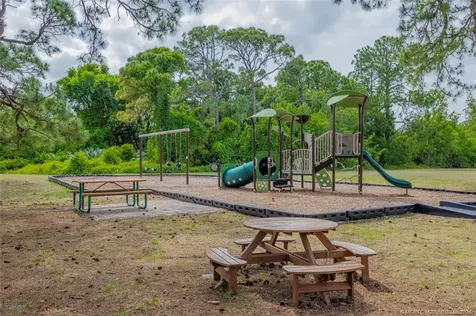 507 NE Silver Oak Terrace Jensen Beach FL 34957