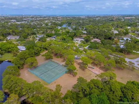 507 NE Silver Oak Terrace Jensen Beach FL 34957
