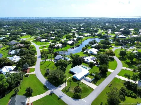 507 NE Silver Oak Terrace Jensen Beach FL 34957