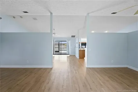 507 NE Silver Oak Terrace Jensen Beach FL 34957
