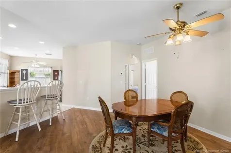 723 SW Rocky Bayou Terrace Port St Lucie FL 34986