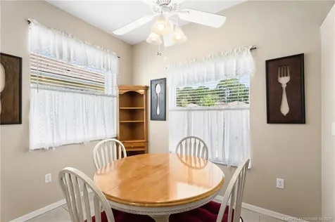 723 SW Rocky Bayou Terrace Port St Lucie FL 34986
