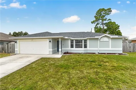 3882 SW Ruark Street Port St Lucie FL 34953
