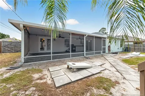 3882 SW Ruark Street Port St Lucie FL 34953