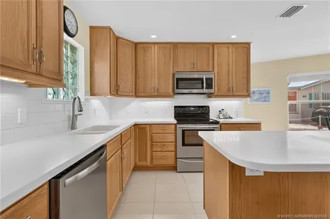 184 Nettles Boulevard Jensen Beach FL 34957