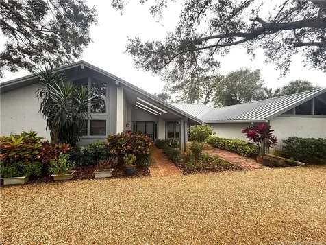 5220 SE Burning Tree Circle S Stuart FL 34997