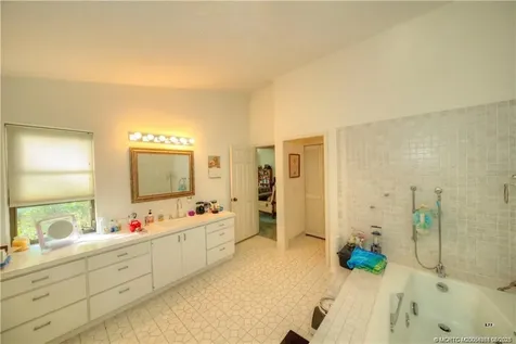 5220 SE Burning Tree Circle S Stuart FL 34997