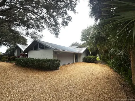 5220 SE Burning Tree Circle S Stuart FL 34997