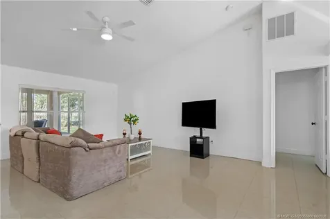 3041 SE Wake Road Port St Lucie FL 34984