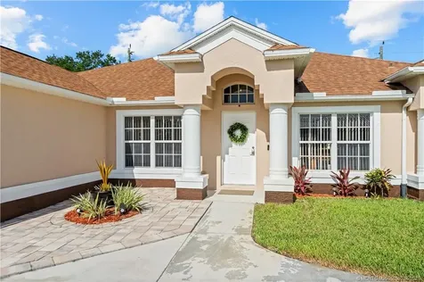 3041 SE Wake Road Port St Lucie FL 34984