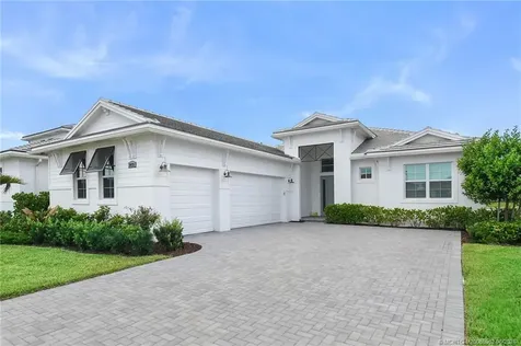 8472 SW Cantante Way Port St Lucie FL 34987