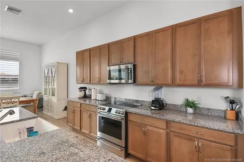 8472 SW Cantante Way Port St Lucie FL 34987