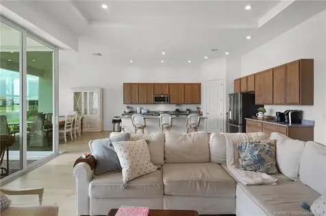 8472 SW Cantante Way Port St Lucie FL 34987