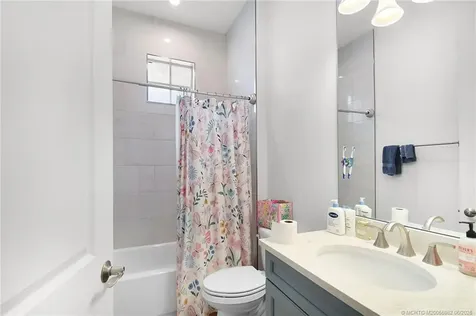 8472 SW Cantante Way Port St Lucie FL 34987