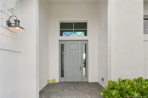 8472 SW Cantante Way Port St Lucie FL 34987