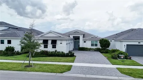 8472 SW Cantante Way Port St Lucie FL 34987