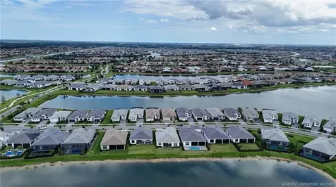 8472 SW Cantante Way Port St Lucie FL 34987