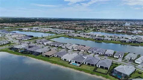 8472 SW Cantante Way Port St Lucie FL 34987