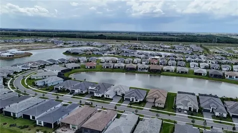 8472 SW Cantante Way Port St Lucie FL 34987