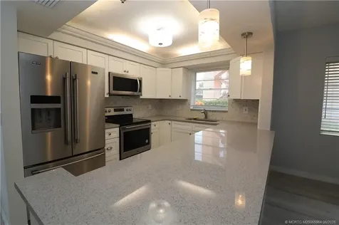 2950 SE Ocean Boulevard Stuart FL 34996