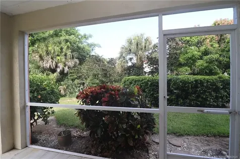 2950 SE Ocean Boulevard Stuart FL 34996