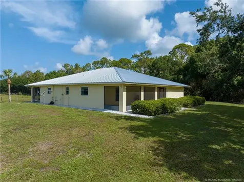 8200 SW Springhaven Avenue Indiantown FL 34956