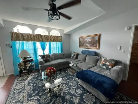 4361 1st Court Lantana FL 33462