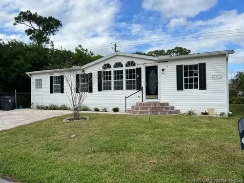 4361 1st Court Lantana FL 33462