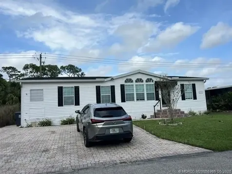 4361 1st Court Lantana FL 33462