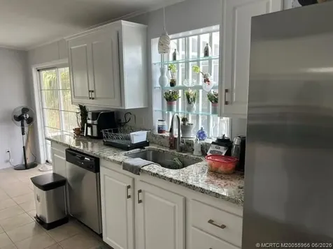 4361 1st Court Lantana FL 33462