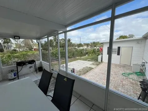 4361 1st Court Lantana FL 33462