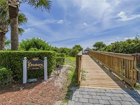 4949 N Highway A1a Fort Pierce FL 34949