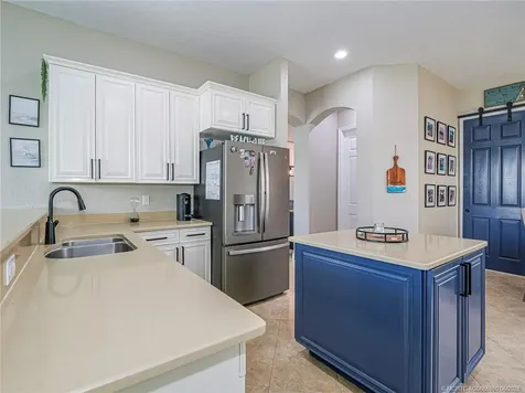 391 NW Sheffield Circle Port St Lucie FL 34983