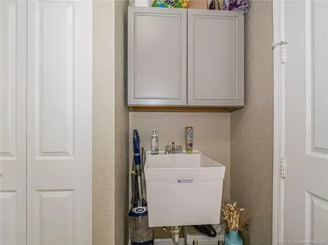 391 NW Sheffield Circle Port St Lucie FL 34983