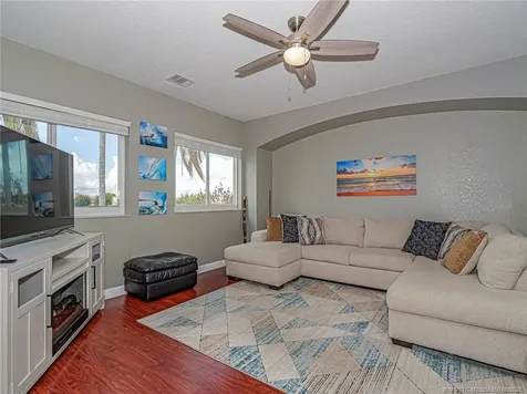 391 NW Sheffield Circle Port St Lucie FL 34983