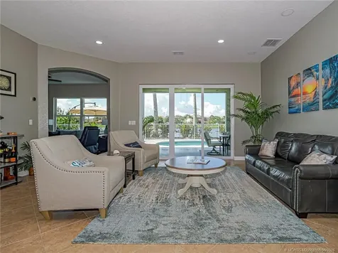 391 NW Sheffield Circle Port St Lucie FL 34983