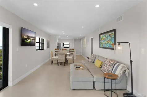 7440 S Ocean Drive Jensen Beach FL 34957
