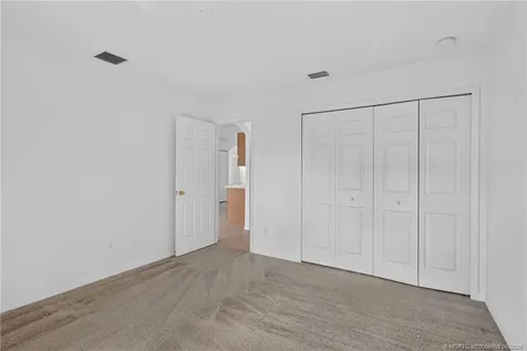 8253 Sandpine Circle Port St Lucie FL 34952