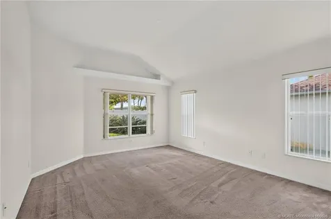 8253 Sandpine Circle Port St Lucie FL 34952