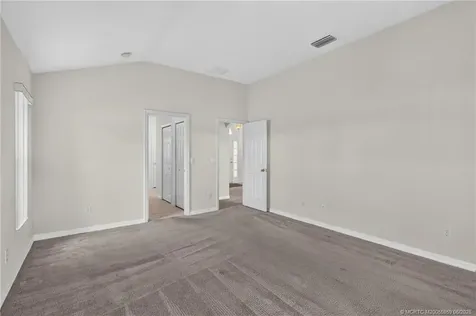 8253 Sandpine Circle Port St Lucie FL 34952