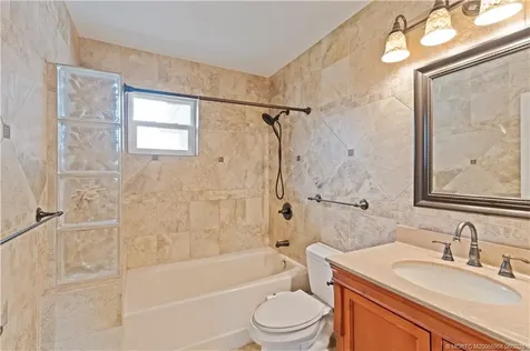 1028 NE Hansen Terrace Jensen Beach FL 34957