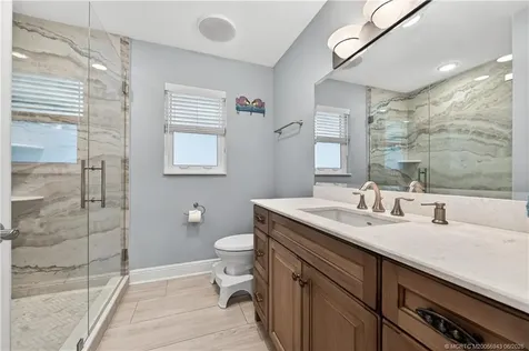 1007 SE Kitching Cove Lane Port St Lucie FL 34952