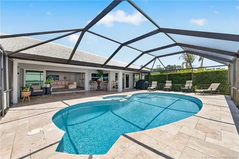 1007 SE Kitching Cove Lane Port St Lucie FL 34952